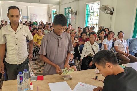 MƯỜNG MÙN TRIỂN KHAI TRAO QUÀ CỦA THỦ TƯỚNG CHÍNH PHỦ NHÂN DỊP QUỐC KHÁNH 2/9