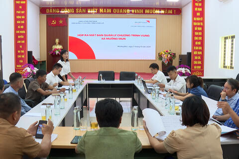 UBND xã Mường Mùn làm việc với Chương trình vùng Tuần Giáo 2 – Tổ chức WVI