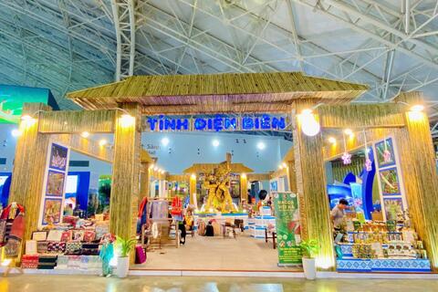 Điện Biên - không gian trưng bày đậm sắc màu Tây Bắc tại Hội chợ Mùa Thu 2025