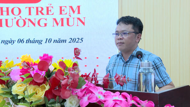 Ấm áp Tết Trung thu – Chung tay chăm lo thế hệ trẻ ở Mường Mùn